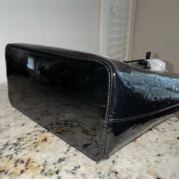 Michael Kors Jet Set XS Black Patent Logo Debossed Convertible Tote BEAUTIFUL - Picture 6 of 10